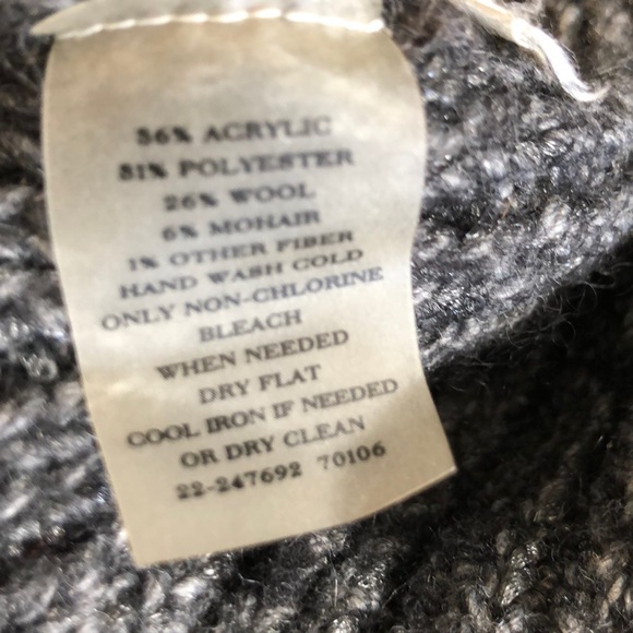 Gorgeous Ann Taylor Chunky Knit Sweater Cardigan - Picture 5 of 5